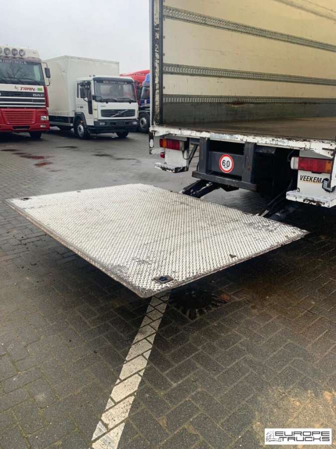 SCANIA P230 Belgium truck - 19 tonnes - Opticruise - Euro 4 bakwagen - Photo 9